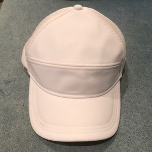 Lululemon hat